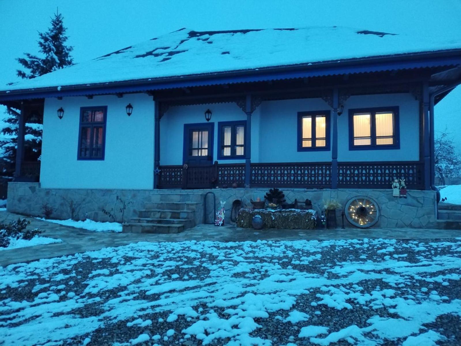Villa Magnetic House Tîrgu Ocna Exterior foto